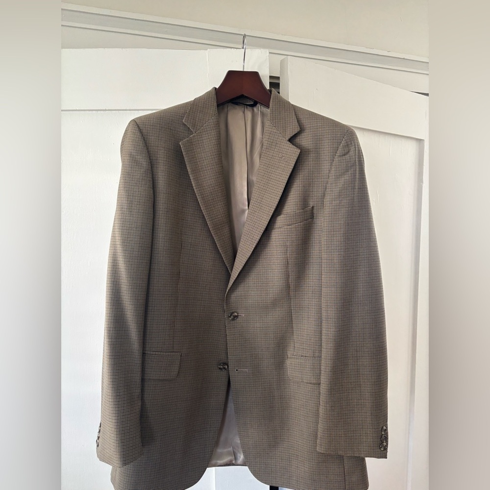 Houndstooth sportcoat - Brooks Brothers - wool and cashmere blend 42L